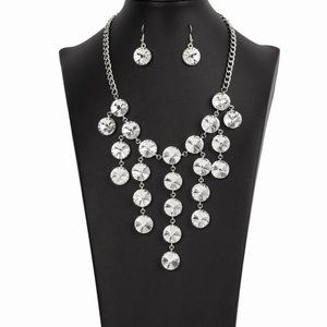Spotlight Stunner White
